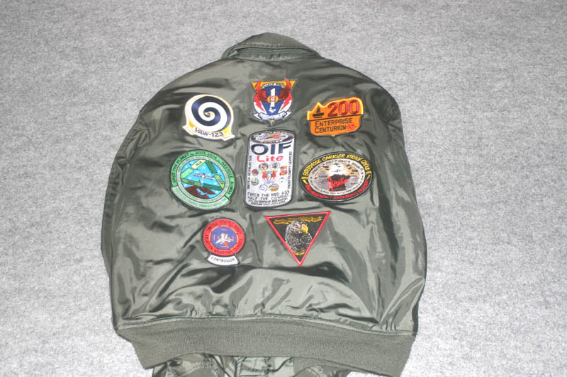VAW-124_01